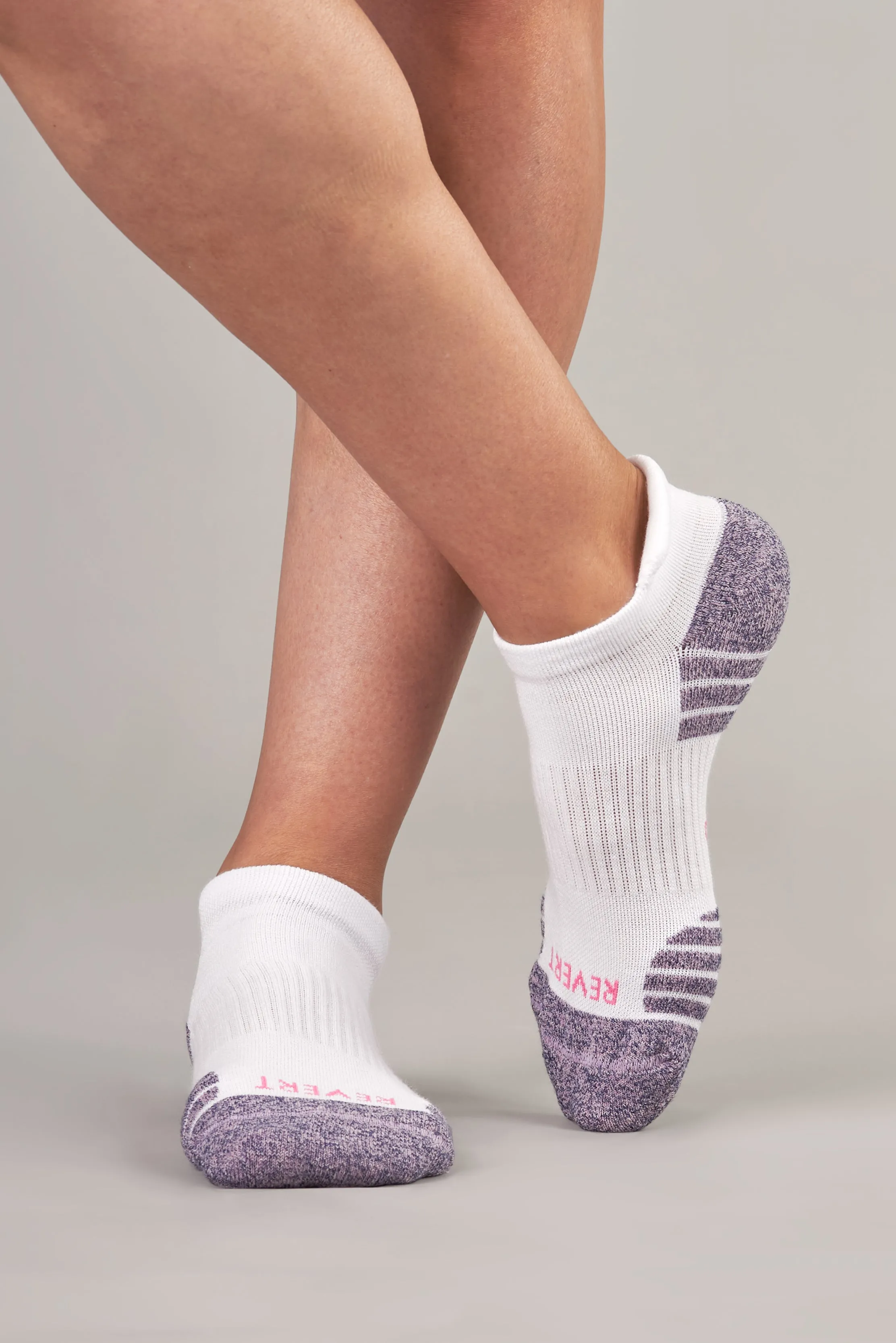 Women's Ankle Essentials: 3-Pack Mid-Weight Comfort Socks